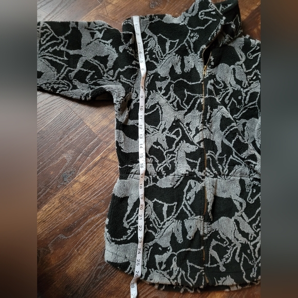 Outback Trading Company Horse Fleece - Picture 7 of 8